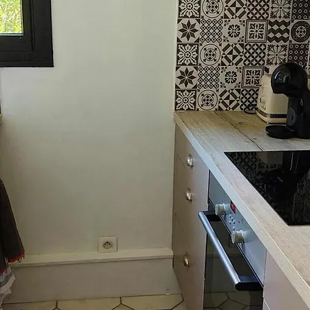 Petit Lotus Apartment